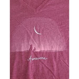 Life Is Good Shirt Womans L Pink Awesome Universe Moon Dog Silhouette Crusher